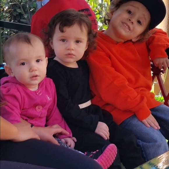 Meet your Posher, Sophia - Picture 5 of 7